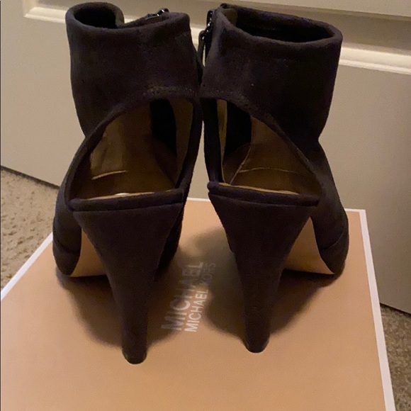 Michael Kors Selina Booties - Picture 3 of 6